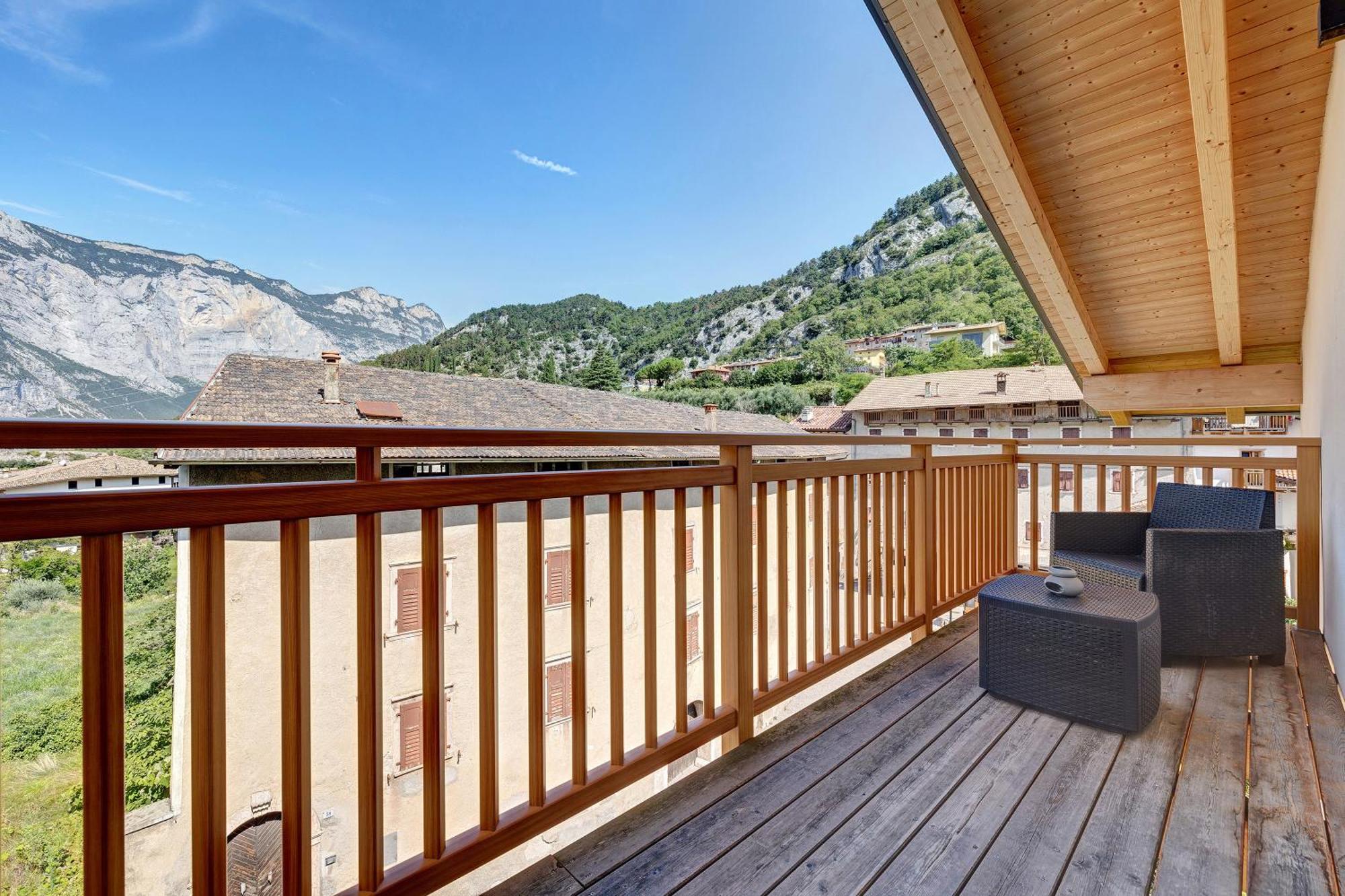 Castle View Appartement Drena Buitenkant foto